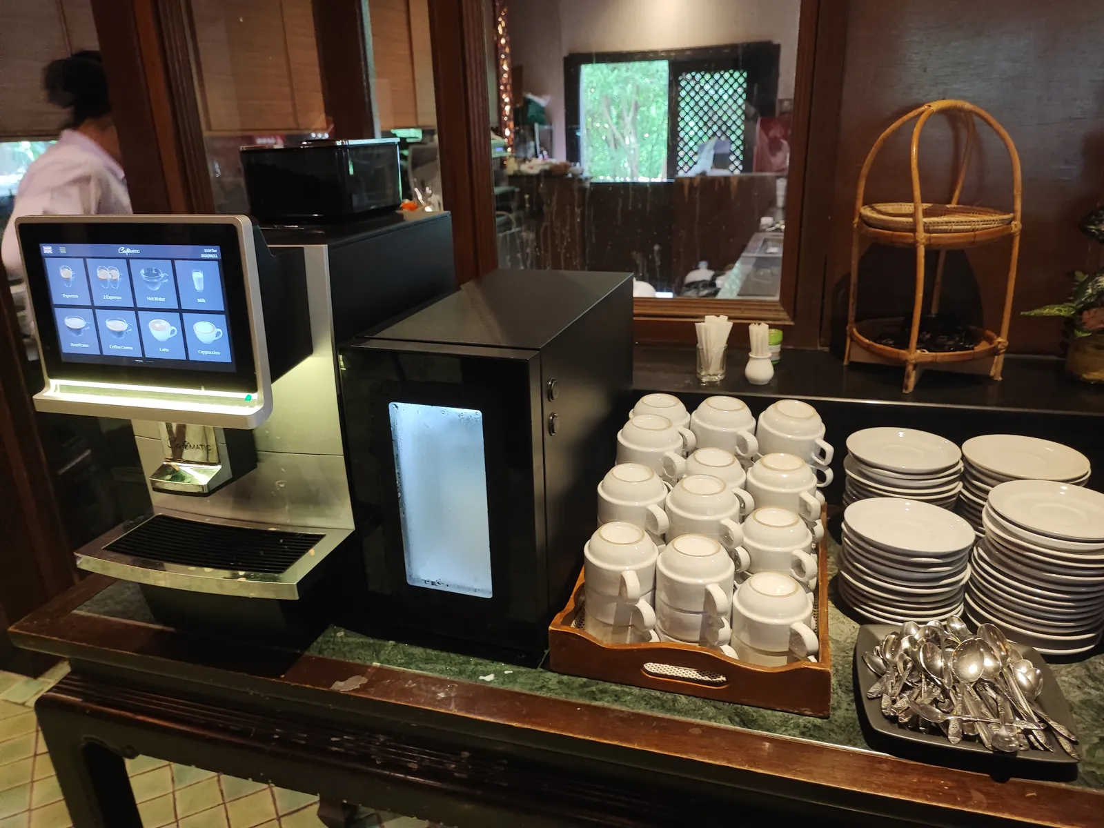 Espresso machine and coffee station at the Siripanna buffet