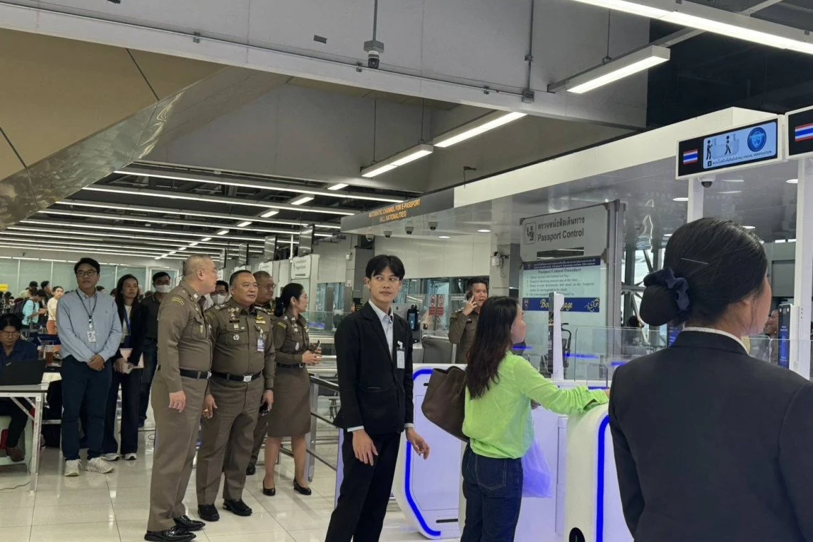 Thailand e passport automatic channel passport control, Chiang Mai